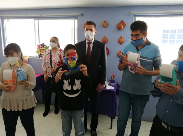 embajador-de-nicaragua-en-mexico-visita-fundacion